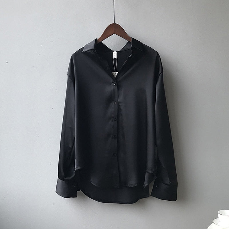 Camisa Feminina Vintage Branca de Seda de Cetim